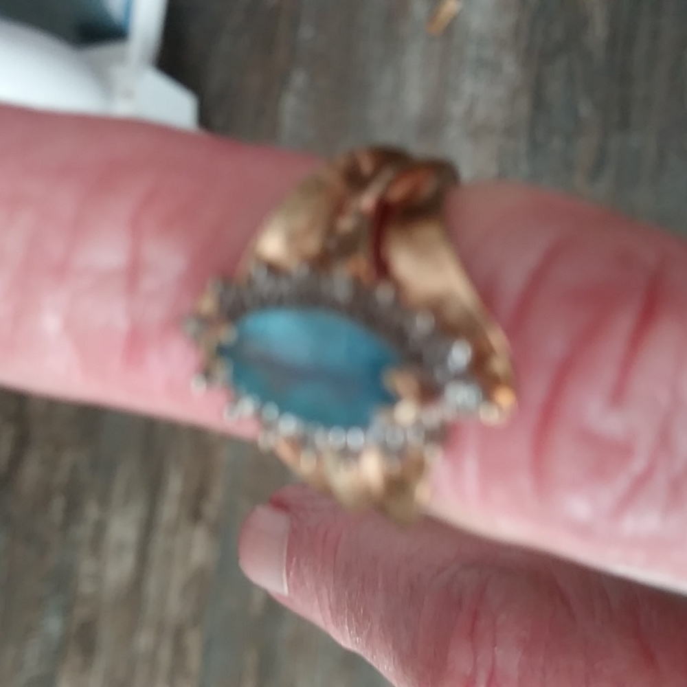 Topaz and diamond ring